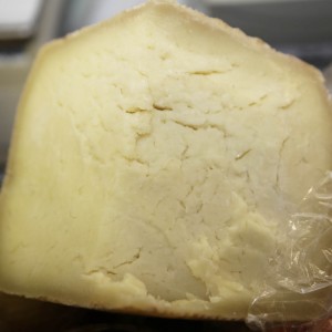 Pecorino della montagna pistoiese