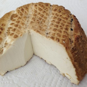 Ricotta affumicata