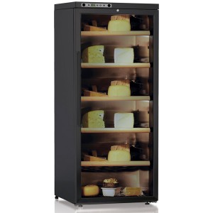 Formaggio in frigo