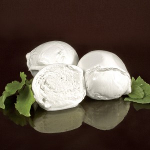 Mozzarella di bufala campana Dop (foto copyright Tamellini srl)