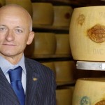 Parmigiano Reggiano DOP, crescono export e Italia
