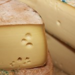 Cresce il volume dell’export: bene i Dop, exploit della Fontina