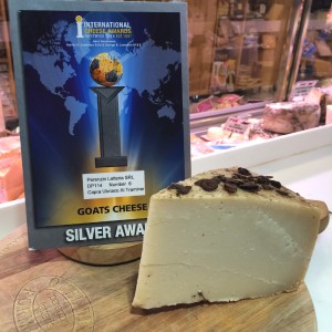 Global Cheese Awards inglese, 11 premi ai formaggi di Carlo Piccoli (Latteria Perenzin)  